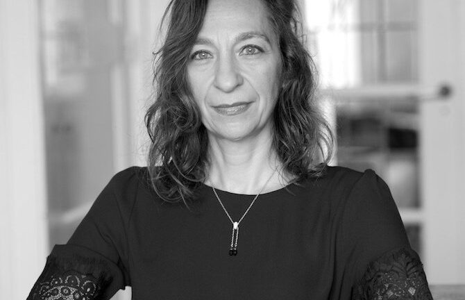 Calliope_Tsoupaki_Michiel_van_Nie.width-2560.format-jpeg